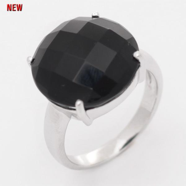 Кольцо с ониксом из серебра