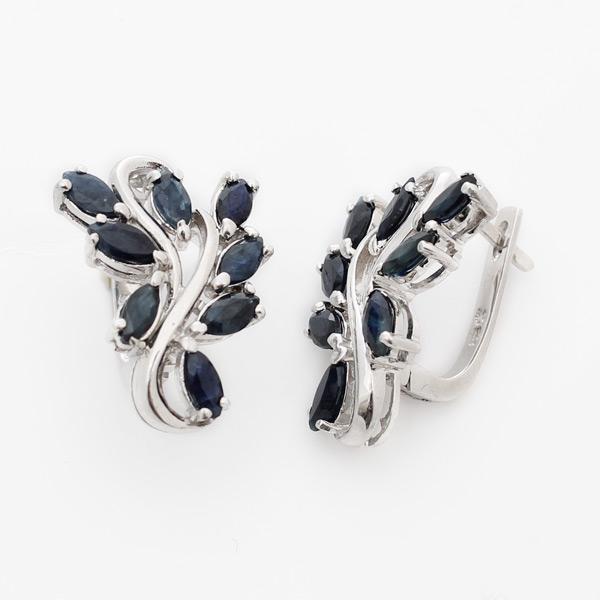 Серьги с сапфиром из серебра
