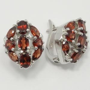 Серьги с гранатом из серебра