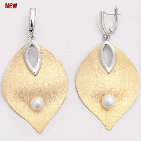 Серьги с жемчугом из серебра